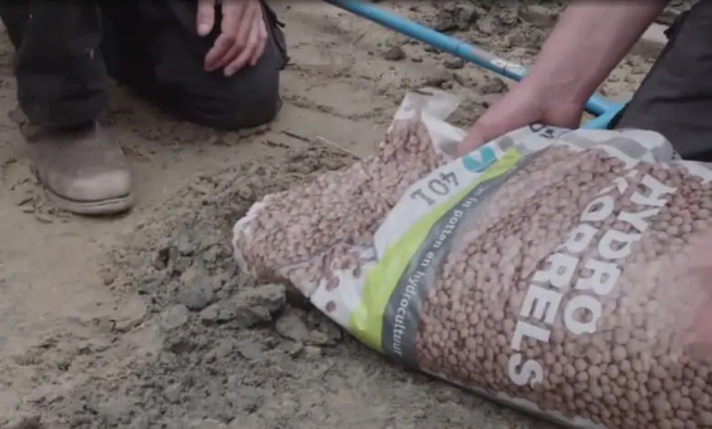 gaten vullen met hydrokorrels